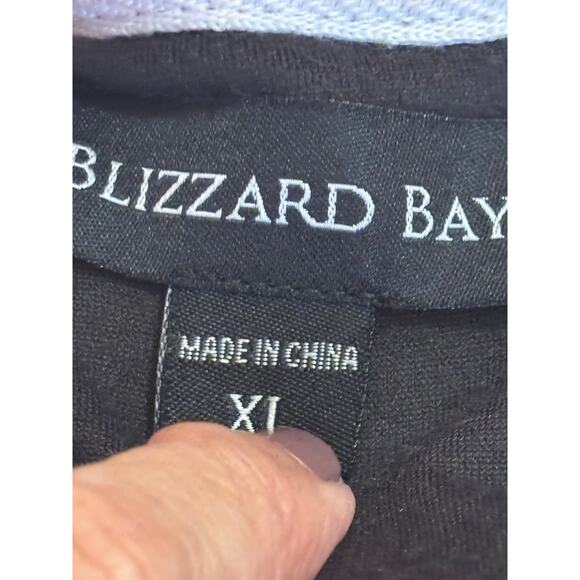 Blizzard Bay velour Christmas Jacket, ugly sweater alternative, festive, novelty - Picture 6 of 7